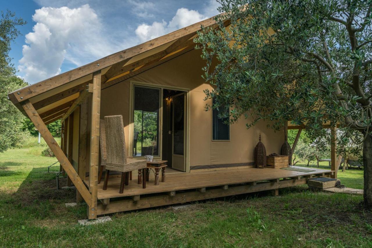 סוראנו Glamping In Toscana, Luxury Tents In Agriturismo Biologico מראה חיצוני תמונה