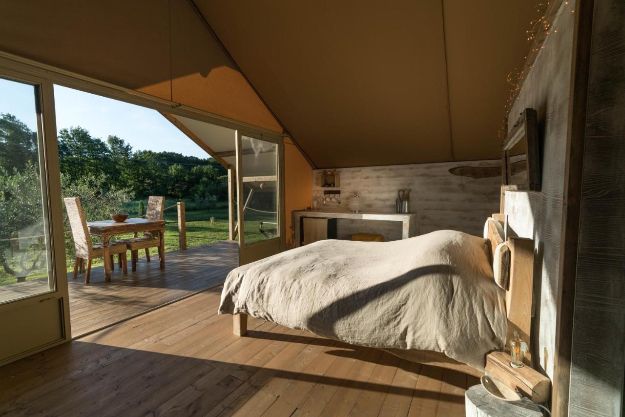 סוראנו Glamping In Toscana, Luxury Tents In Agriturismo Biologico מראה חיצוני תמונה