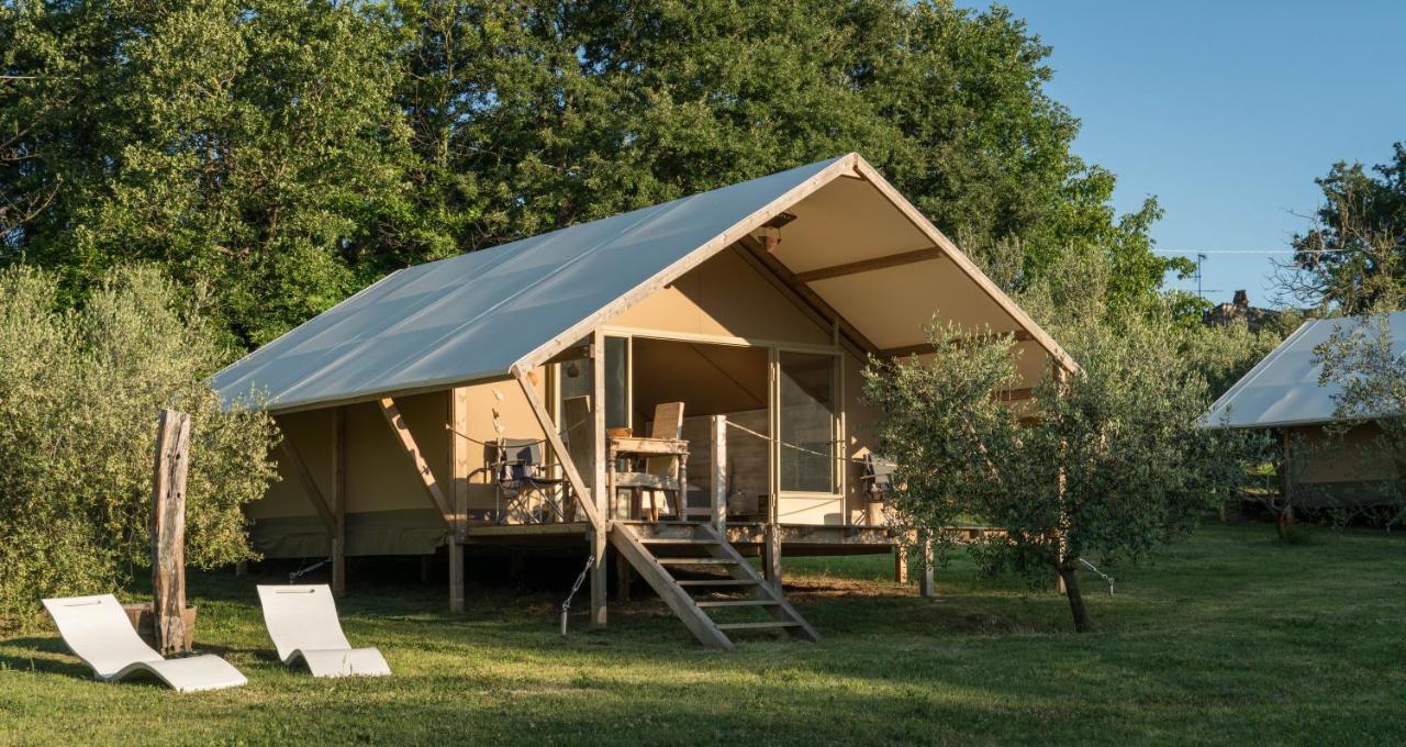 סוראנו Glamping In Toscana, Luxury Tents In Agriturismo Biologico מראה חיצוני תמונה